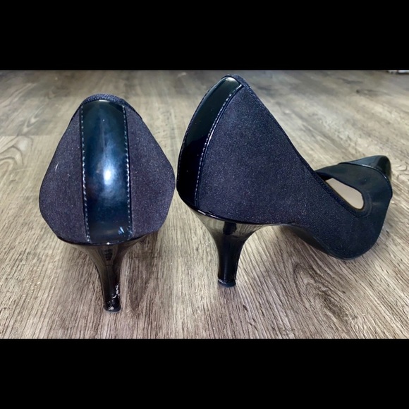 Ellen Tracy - Black 2” heels Size 10 - Picture 1 of 3